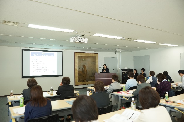 新任16人を迎え看護部長・副学校長研修